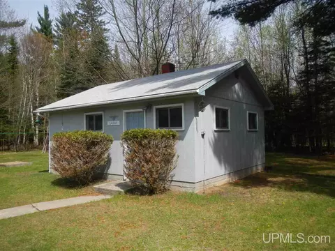 5622 25th, Gladstone, MI 49837 photo 4