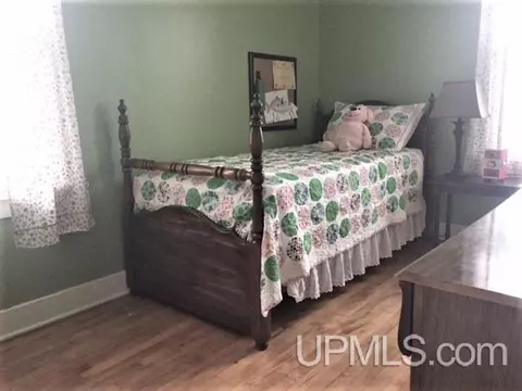921 N Main, Ishpeming, MI 49849 photo 17
