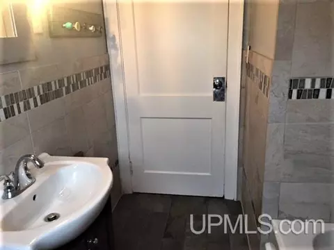 921 N Main, Ishpeming, MI 49849 photo 11