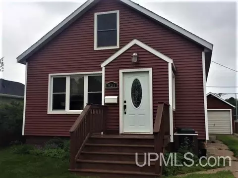 921 N Main, Ishpeming, MI 49849 photo 1