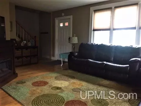 921 N Main, Ishpeming, MI 49849 photo 3