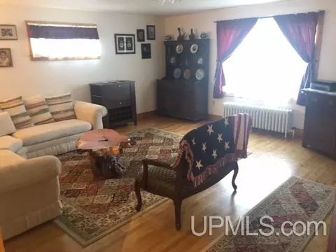 500 River, Ishpeming, MI 49849 photo 10