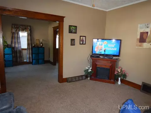 624 S 16th, Escanaba, MI 49829 photo 21