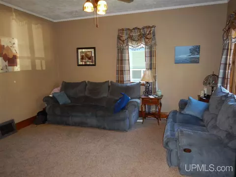 624 S 16th, Escanaba, MI 49829 photo 20