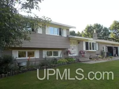3584 10th, Bark River, MI 49807 photo 1