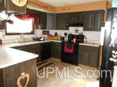 3584 10th, Bark River, MI 49807 photo 2