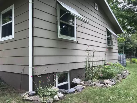 723 N 5th, L'anse, MI 49946 photo 28