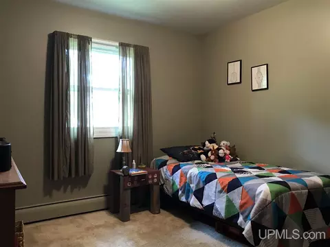 723 N 5th, L'anse, MI 49946 photo 8