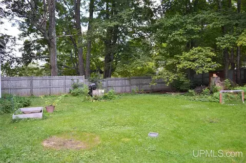 1845 Southwood, Ishpeming, MI 49849 photo 21