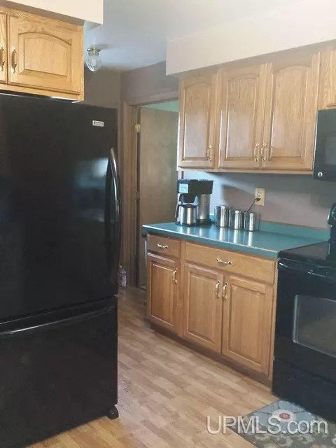 524 N Fourth, L'anse, MI 49946 photo 3
