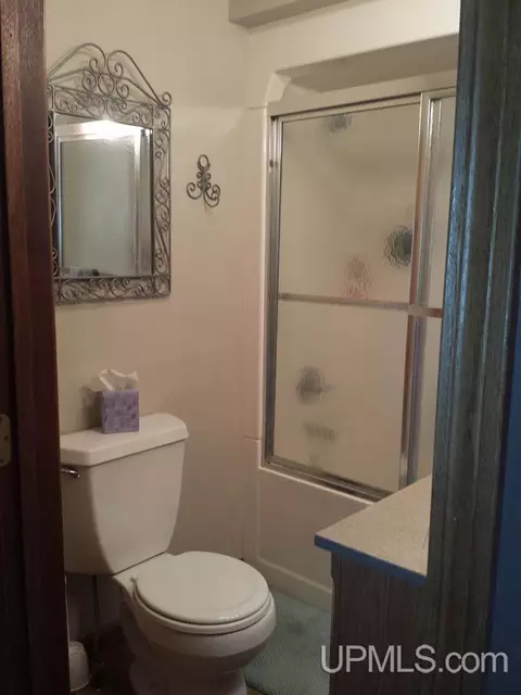 524 N Fourth, L'anse, MI 49946 photo 7