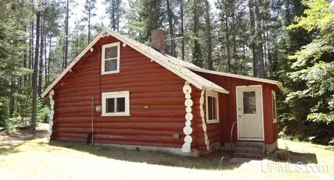 297 South Cp, Ishpeming, MI 49849 photo 1