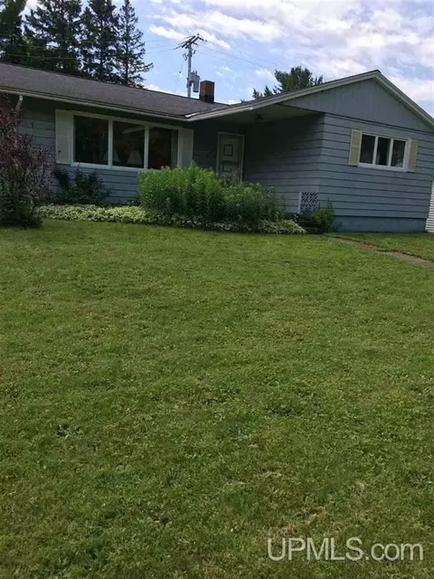 778 Poplar, Ishpeming, MI 49849 photo 1