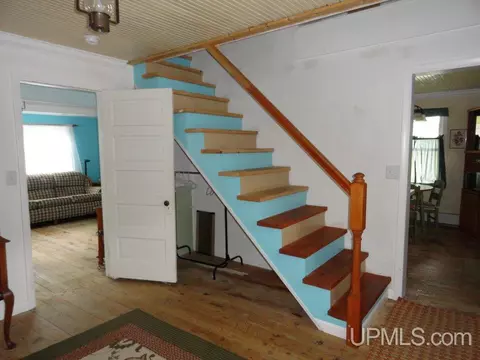 807 E Prospect, Munising, MI 49862 photo 15