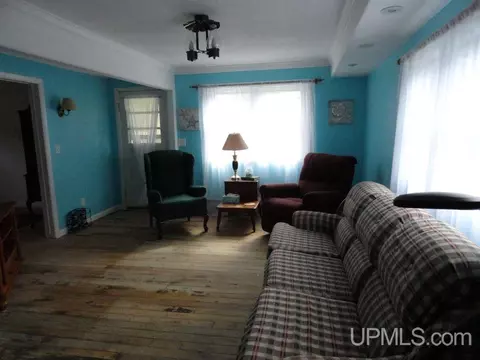 807 E Prospect, Munising, MI 49862 photo 11