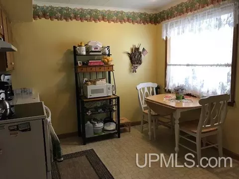 1111 Stephenson, Escanaba, MI 49829 photo 6