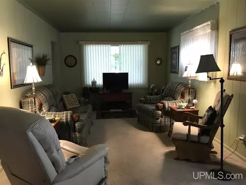 1111 Stephenson, Escanaba, MI 49829 photo 15