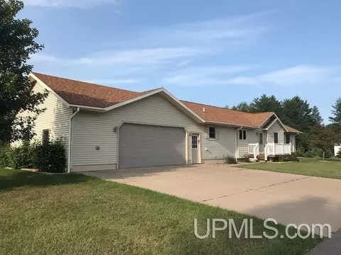1670 Ellsworth, Ishpeming, MI 49849 photo 1