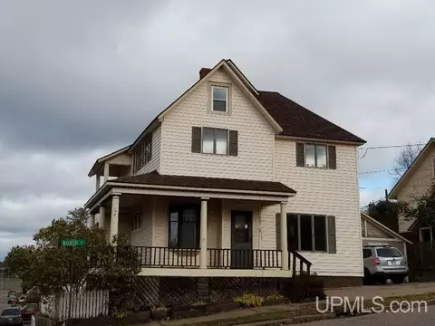 802 N N Pne, Ishpeming, MI 49849 photo 34