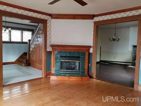 802 N N Pne, Ishpeming, MI 49849 photo 9