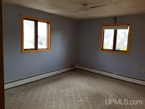 802 N N Pne, Ishpeming, MI 49849 photo 25