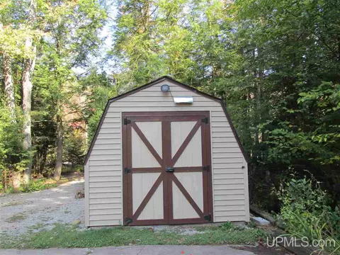5331 18th, Escanaba, MI 49829 photo 22