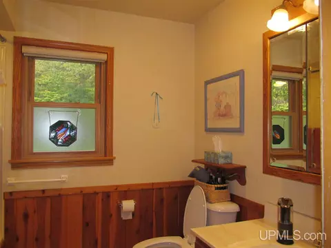 5331 18th, Escanaba, MI 49829 photo 11