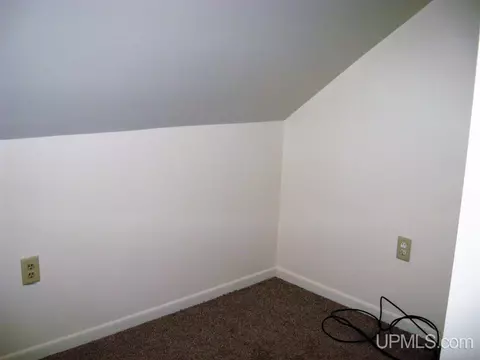 412 S 17th, Escanaba, MI 49829 photo 8