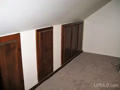 412 S 17th, Escanaba, MI 49829 photo 11