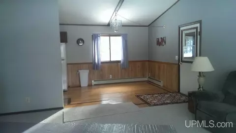 2012 E Pierce, Wakefield, MI 49968 photo 12