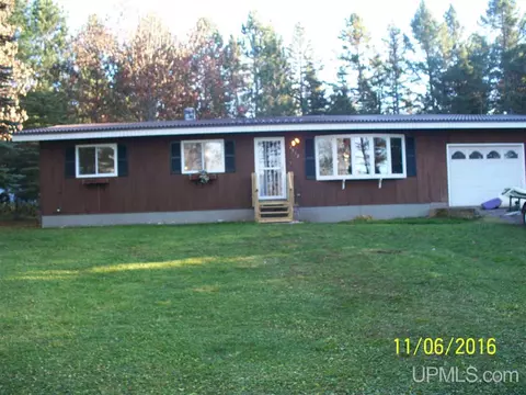 2012 E Pierce, Wakefield, MI 49968 photo 3