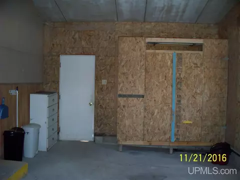 2012 E Pierce, Wakefield, MI 49968 photo 32