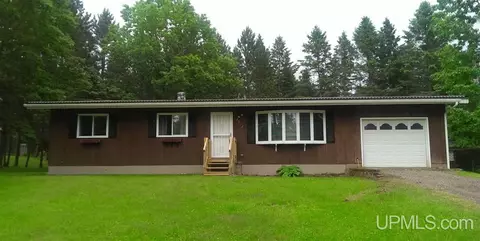2012 E Pierce, Wakefield, MI 49968 photo 1