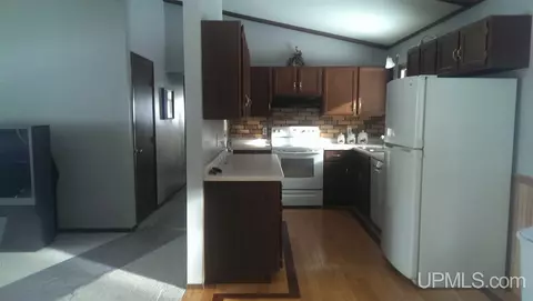 2012 E Pierce, Wakefield, MI 49968 photo 10