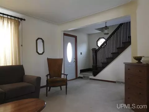 3906 W Morgan, Loretto, MI 49852 photo 2