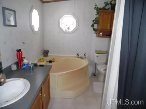 11745 T, Rapid River, MI 49878 photo 12