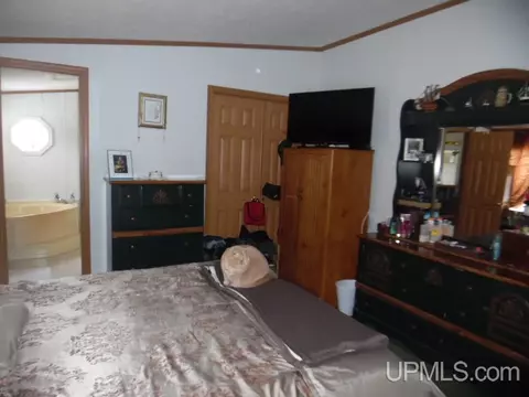 11745 T, Rapid River, MI 49878 photo 11