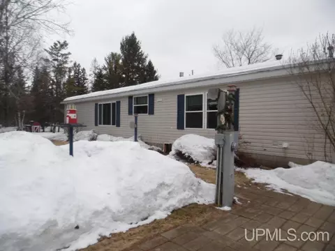 11745 T, Rapid River, MI 49878 photo 18