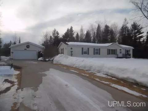 11745 T, Rapid River, MI 49878 photo 1