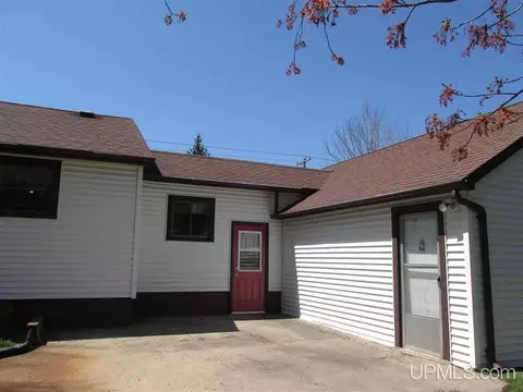 6708 M, Escanaba, MI 49829 photo 14