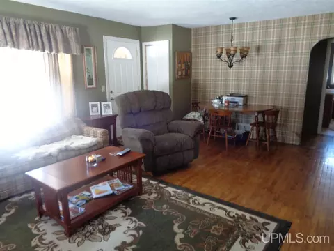 520 N Fourth, L'anse, MI 49946 photo 2