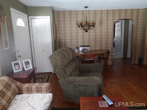520 N Fourth, L'anse, MI 49946 photo 3