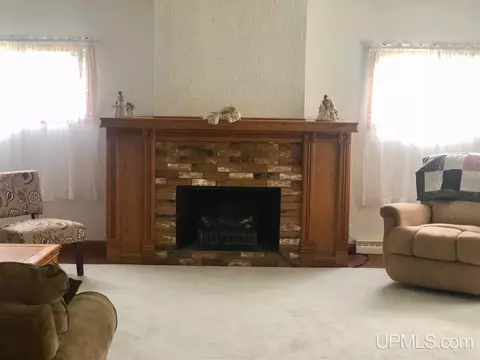 1700 S 10th, Escanaba, MI 49829 photo 11