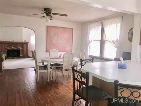 1700 S 10th, Escanaba, MI 49829 photo 3