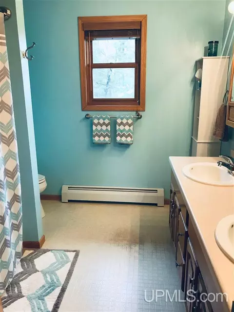 1079 Highland, Ishpeming, MI 49849 photo 27