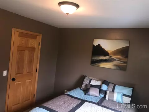 1079 Highland, Ishpeming, MI 49849 photo 21