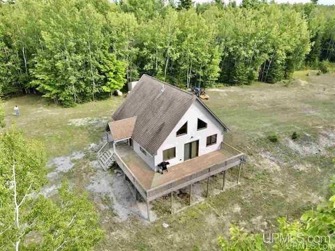 Tbd Nn, Garden, MI 49835