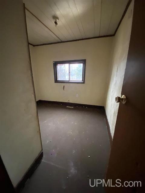 207 Stone, Ishpeming, MI 49849 photo 10