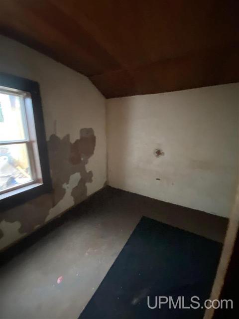207 Stone, Ishpeming, MI 49849 photo 13