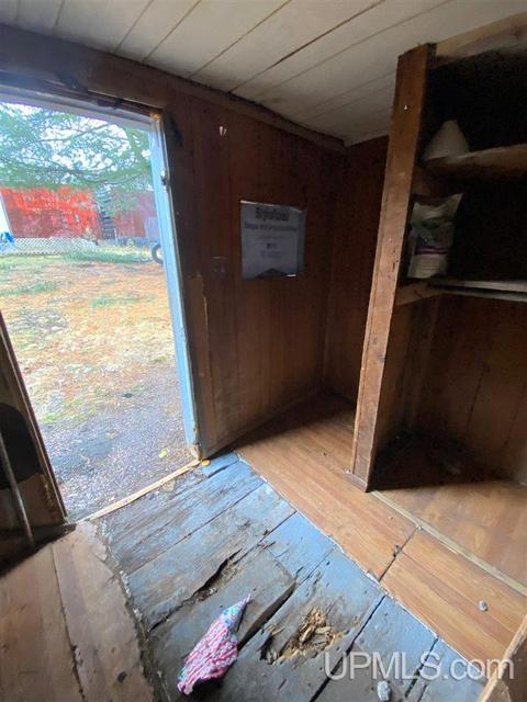 207 Stone, Ishpeming, MI 49849 photo 14